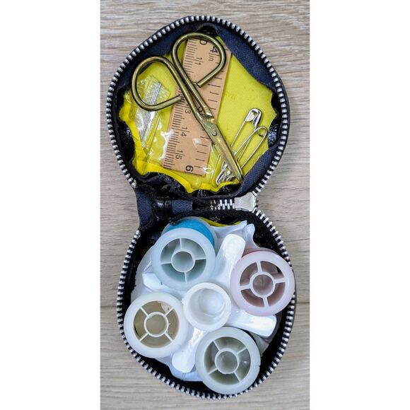 Vintage Black Leather Mini Zippered Round Sewing Kit Embroidered Floral  3" - Picture 7 of 12